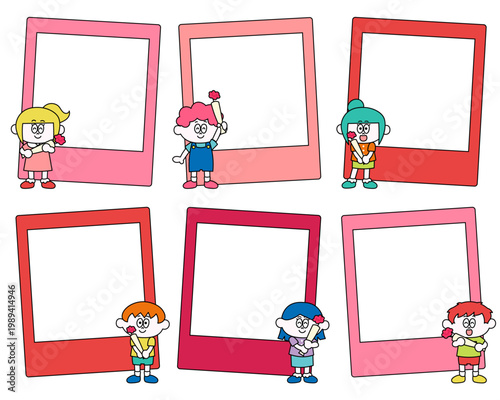 花を持つこども達のフレームセット（ベクター）