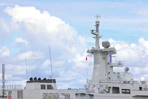 Bild auf Leinwand Bridge Australian navy warship, destroyer, cruisers ship