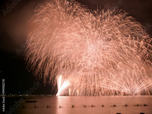 ゆったり楽しめる若狭高浜の花火大会