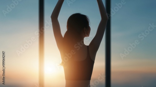 ストレッチをして自律神経を整える日本人女性