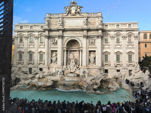 Photos trevi fountain rome italy