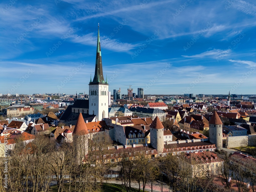 Ταπετσαρία Aerial drone view of Saint Olafs Church and medieval Tallinn Old Town
