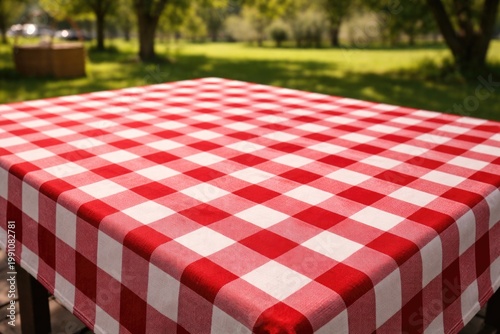 Lively ruby red picnic cove...