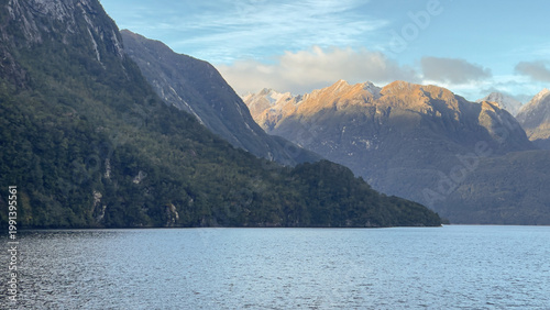 Sailing across lake Manapouri en route to Doubtful Sound
