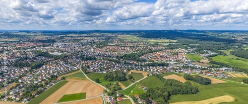 Neumarkt in der Oberpfalz am Rand der Fränkischen Alb und des Oberpfälzer Jura aus der Vogelperspektive