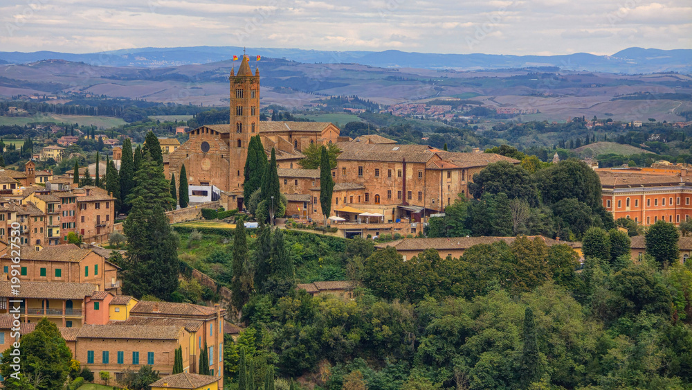 Fototapeta premium Summer day panorama of Siena, Italy, Tuscany. 