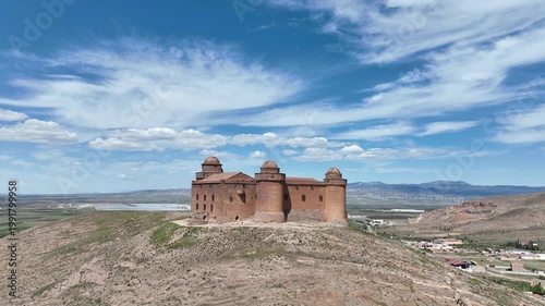 Vista aérea del bonito castillo de la calahorra en el marquesado de Zenete, Andalucía