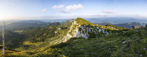 Break-off edge at the summit, view from the summit of Benediktenwand in the evening light, Bavarian Pre-Alps, Bavaria, Germany