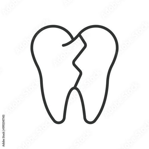 Broken tooth fracture, icon in line design. broken, tooth, fracture, dental, crack, damage, problem on white background vector. broken tooth fracture editable stroke icon