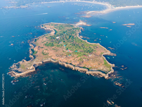 Bild auf Leinwand Drone View of Sindhudurg Fort Surrounded by Sea in Maharashtra, India