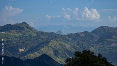 Tableau sur toile View of Cerro Tusa, the tallest natural pyramid in the world, located in the municipality of Venecia in Colombia, a hill almost 2,000 meters high