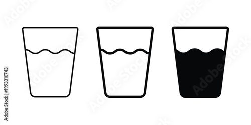 Fotografie Vector Glass Icons Half Full Empty Levels Minimalist Perspective Design