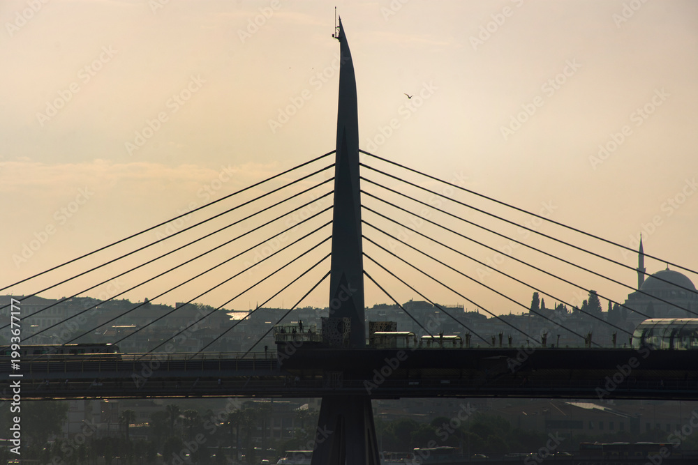 Obraz premium bridge over the sea