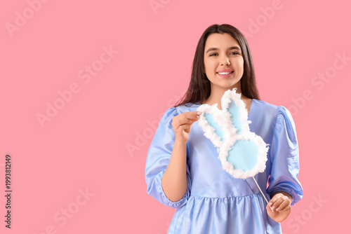 Beautiful young woman with ...