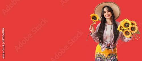 Young happy woman in straw ...