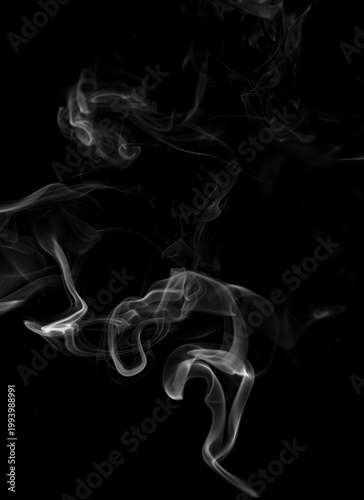 Abstract white smoke swirling on black background, smooth flowing vapor texture with soft curves and dynamic movement. Elegant mist pattern ideal for dark background design, mystery, atmosphere