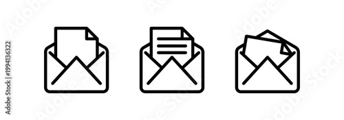 封筒に書類や手紙が入ったシンプルなメールアイコンセット