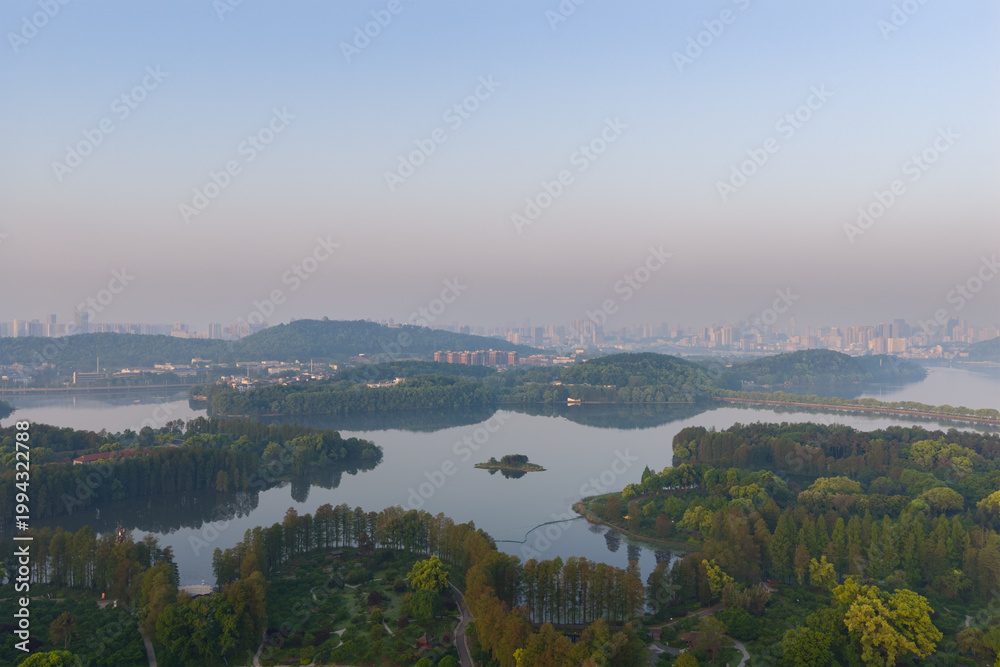 Fototapeta premium Spring Scenery of East Lake Scenic Area, Wuhan, Hubei, China