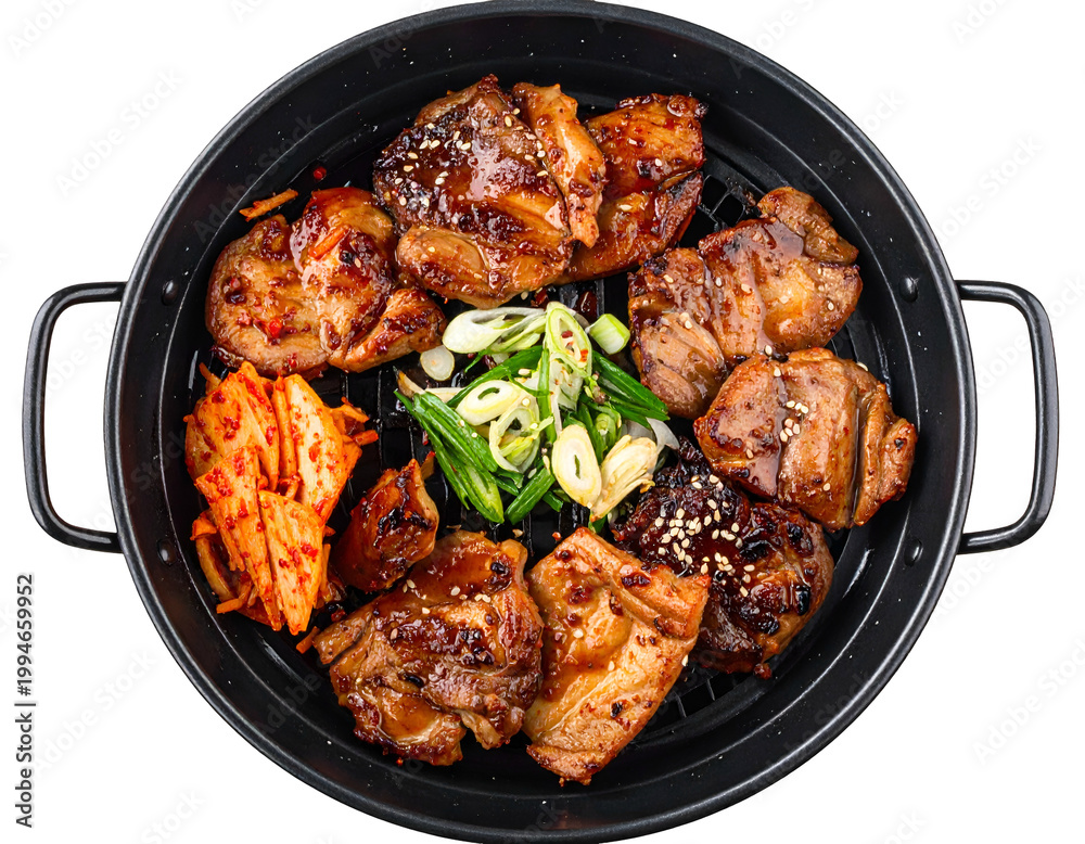 Fototapeta premium Sizzling grilled chicken and spicy kimchi in a black pan
