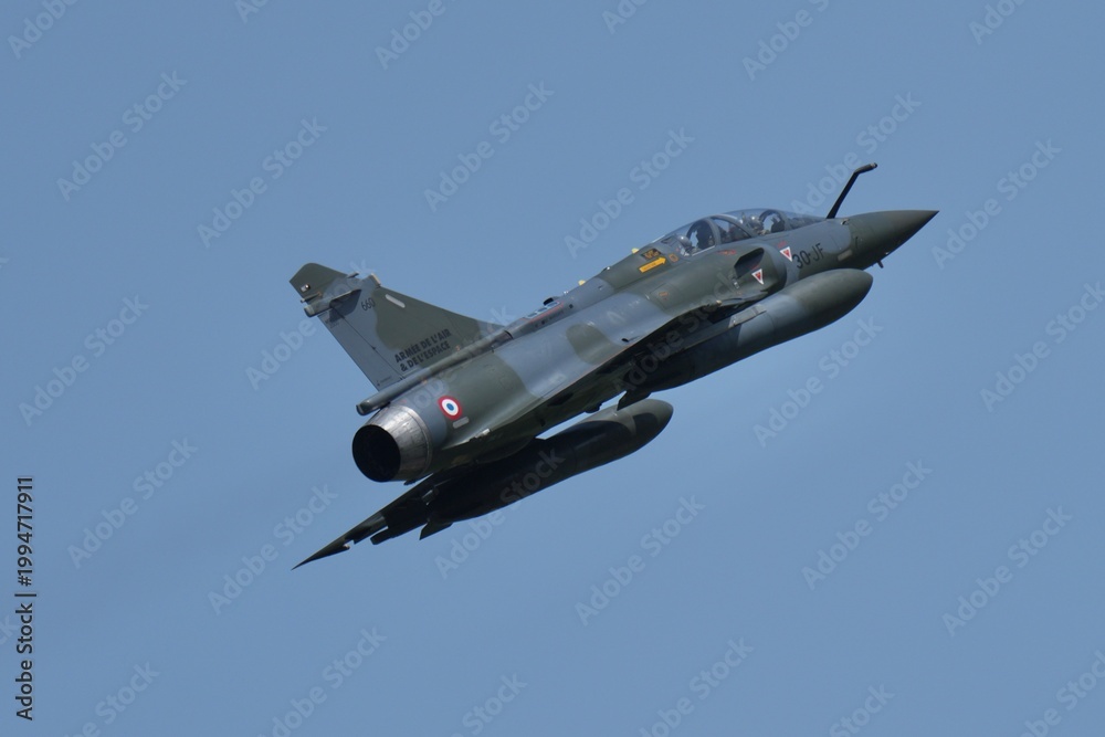 Naklejka premium Mirage 2000D Armée de L'air et de l'espace décollage