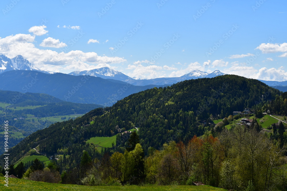 Fototapeta premium Schöne Landschaft am Ritten in Südtirol 