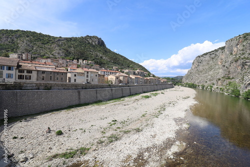 Vue d'ensemble du village, village de Anduze, département du Gard, France
