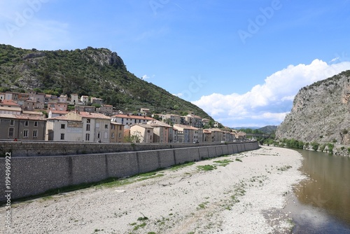 Vue d'ensemble du village, village de Anduze, département du Gard, France