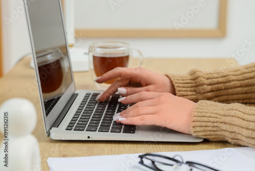 Female writer's hands editi...