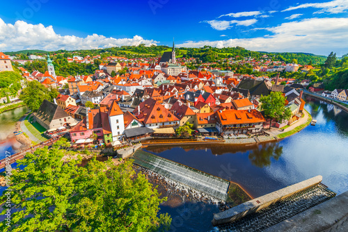 Foto Cesky Krumlow, Czech Republic - Vltava River and the old town, Bohemia