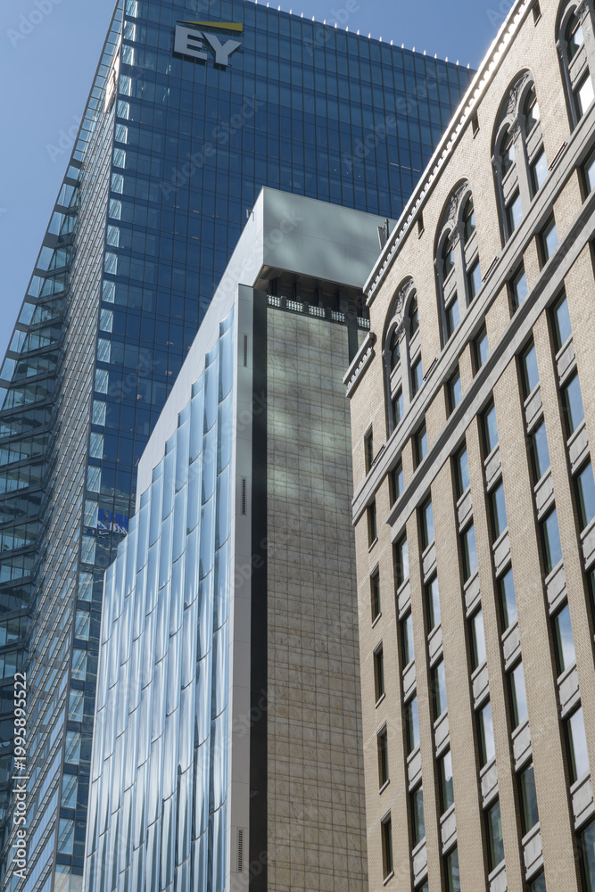 Obraz premium looking west (north side) on Adelaide St W to (Northern Ontario Building, 330 Bay St); BELL Canada (76 Adelaide St W), and EY Tower (100 Adelaide St W), Toronto