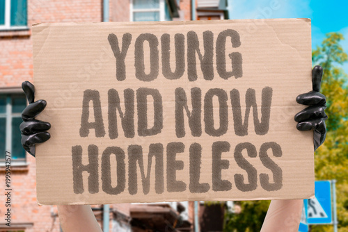 Tableau sur toile "Young And Now Homeless" social research confirms youth homelessness rates are rising across urban areas