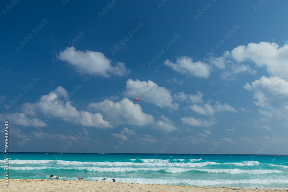 Fototapeta premium Two people parasailing