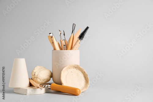 Holder with set of sculptor...