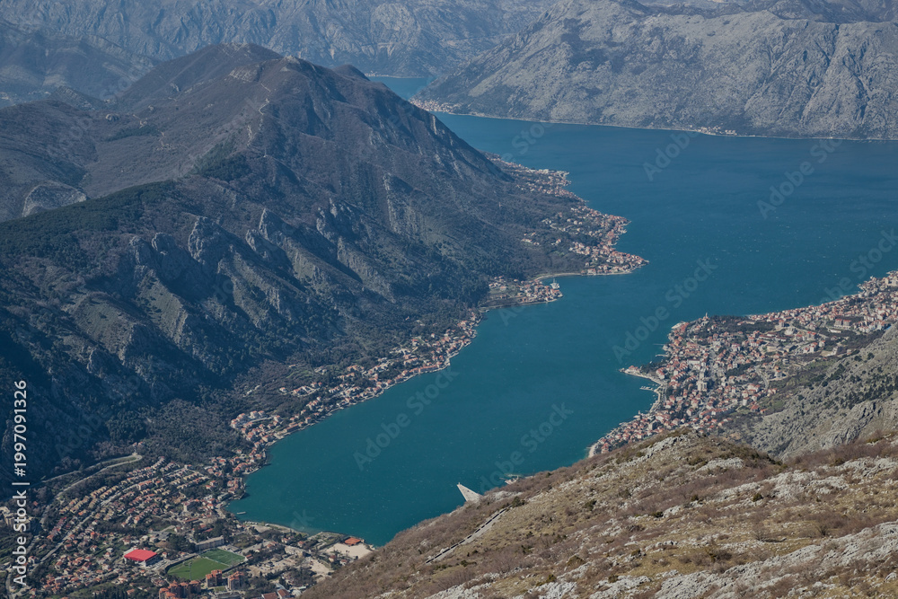 Obraz premium Scenic View of the Bay of Kotor Surround by Mountains