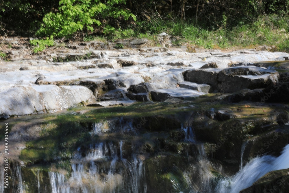Obraz premium Pádis mountain stream waterfall