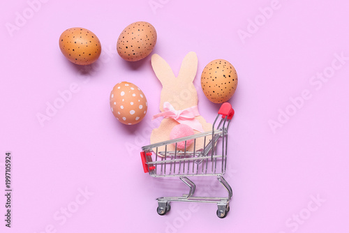 Small shopping cart with Ea...