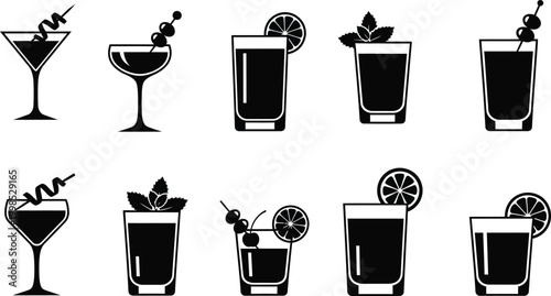 Bilde på lerret Cocktail icons, drink symbols, bar illustrations, 10 black and white vector grap