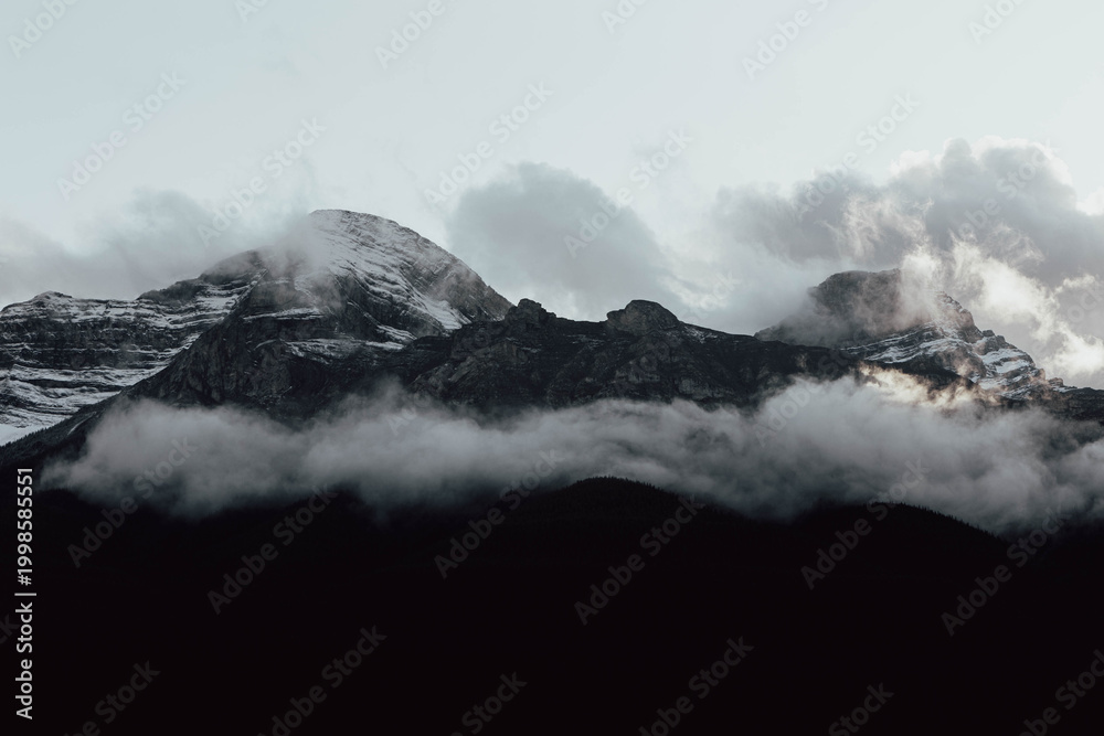 Obraz premium fog in the mountains