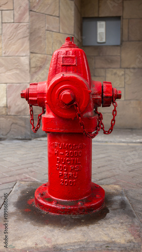 Fotografi Toma de agua para bomberos en la ciudad de Lima, Perú.