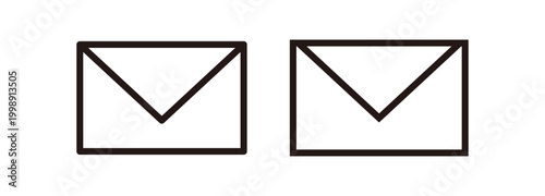 シンプルなメール封筒アイコンが並ぶ通信とメッセージのイラスト素材