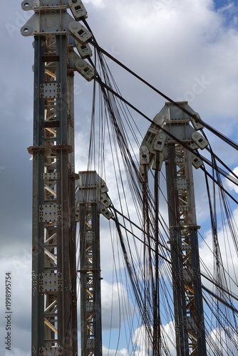 Pose du tablier du pont Anne de Bretagne à Nantes