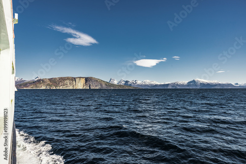 Blick von der fähre auf den Tysjord in Norwegen
