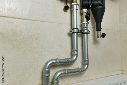 Fotografía Pipes from the heat boiler to the underfloor heating tubes