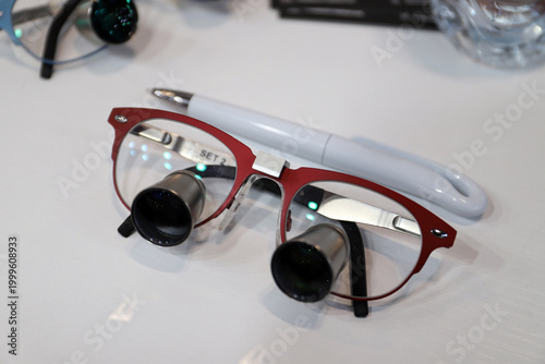 gafas dentales con lupa 