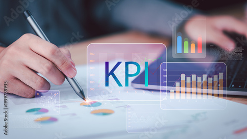 Billede på lærred Data analyst measures KPI performance with business analytics, financial metrics, growth tracking, data visualization, performance reporting, strategic planning, revenue analysis, making insights