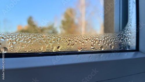 Bild auf Leinwand The problem of foggy windows, issues with humidity and condensation
