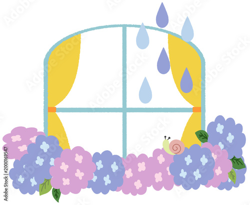 窓にかかる　水滴　紫と青い花