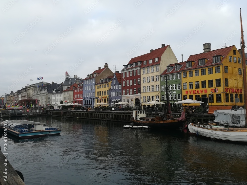 Fototapeta premium Old town Nyhawn, Copenhagen, Denmark