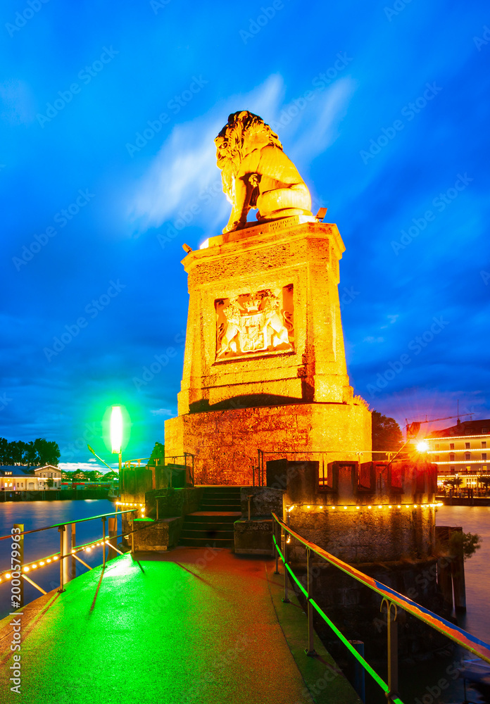 Fototapeta premium Lighthouse and Bavarian Lion in Lindau
