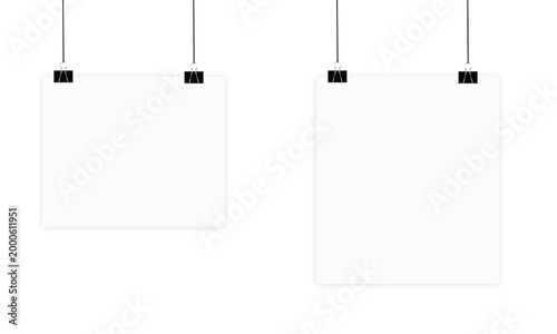 Tableau sur toile Minimal hanging paper mockup with clips on a transparent background, blank poste